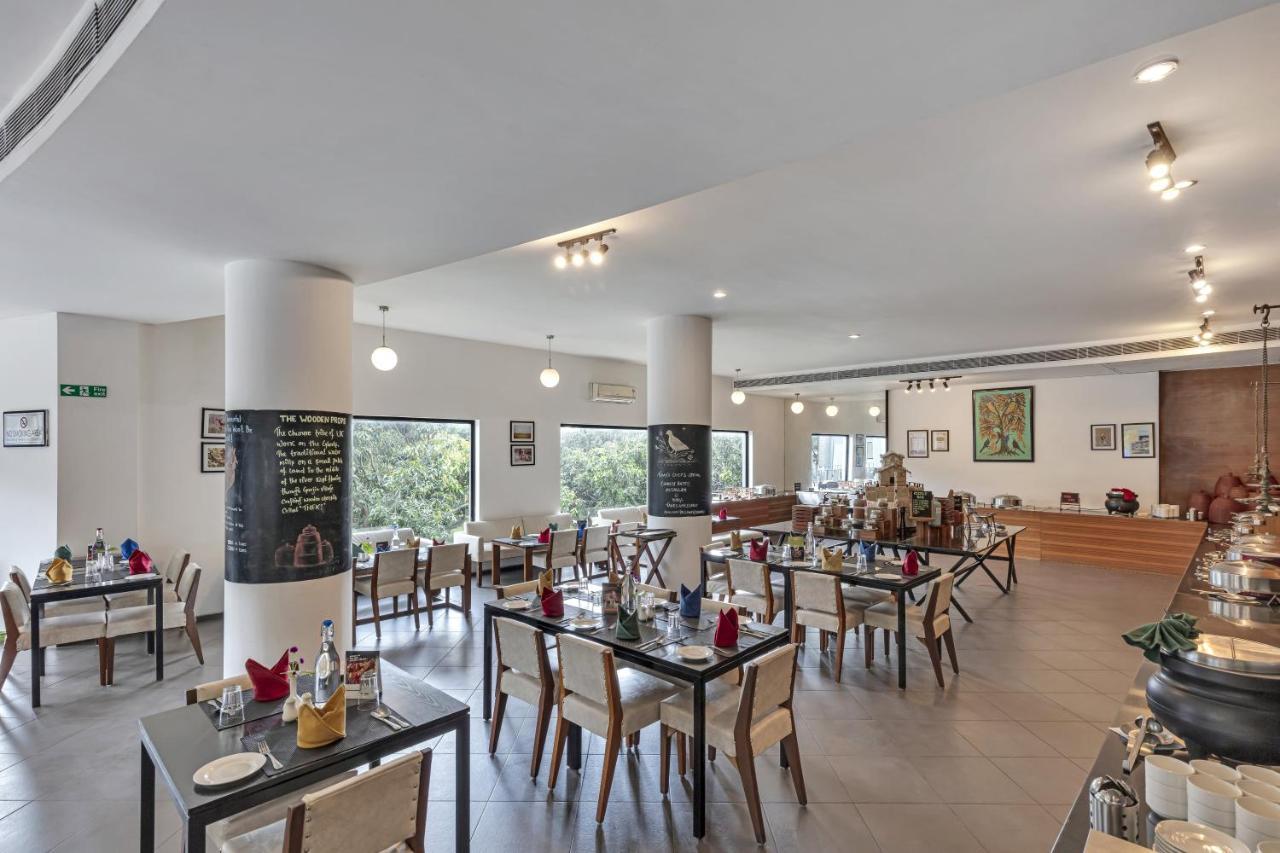 Club Mahindra Corbett Hotel Dhikuli Exterior foto